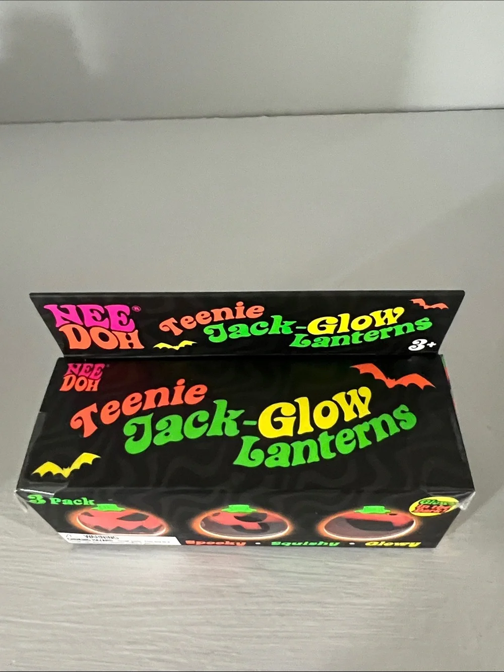 Teenie Jack-O-Glow Lanterns - Orange Glow 3-Pack